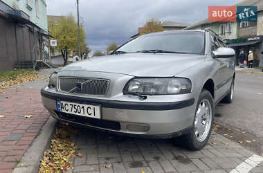 Универсал Volvo V70 2000 в Нововолынске