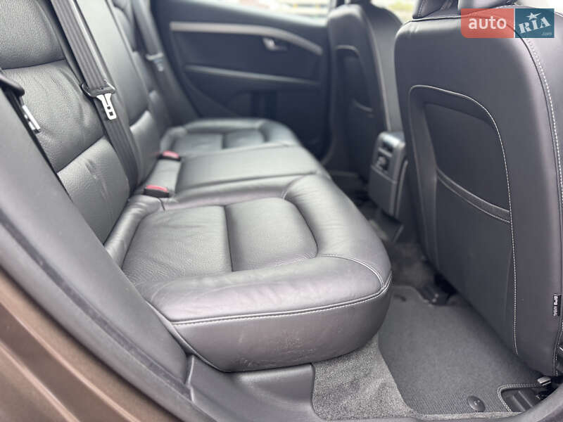 Універсал Volvo V70 2015 в Києві