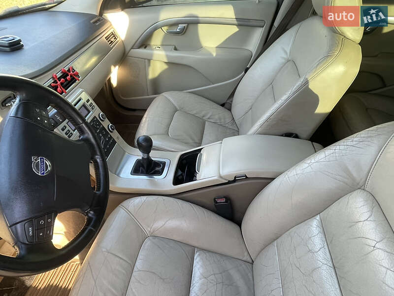 Універсал Volvo V70 2007 в Старокостянтинові