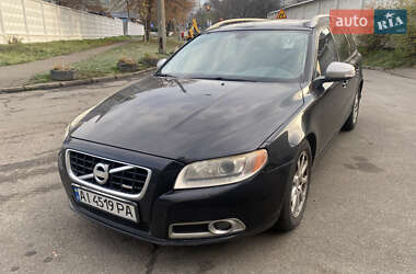 Универсал Volvo V70 2011 в Киеве