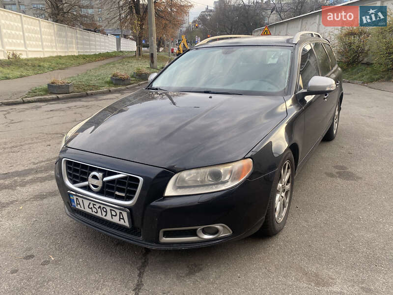 Volvo V70 2011