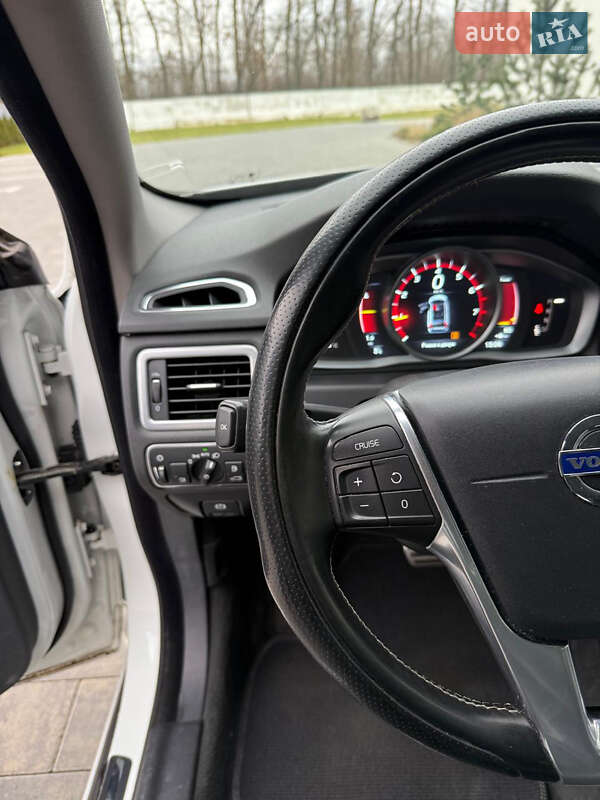 Універсал Volvo V70 2014 в Луцьку фото 20 Універсал Volvo V70 2014 в Луцьку
