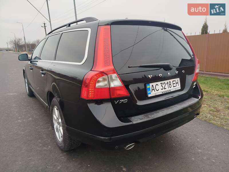 Универсал Volvo V70 2011 в Нововолынске