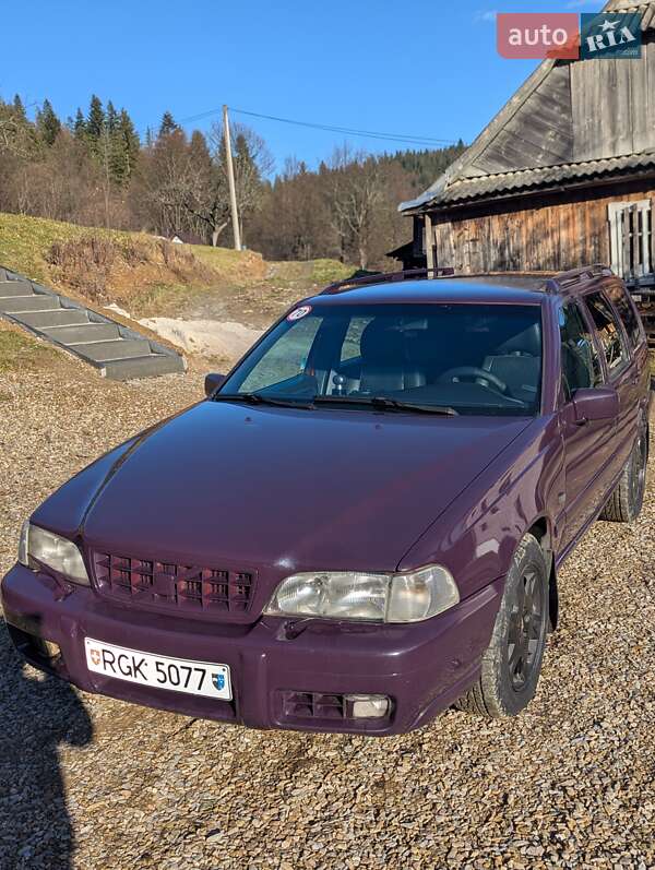 Volvo V70 2000