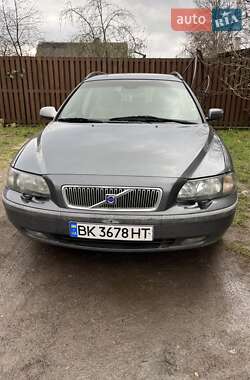 Универсал Volvo V70 2003 в Березному