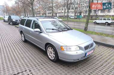Универсал Volvo V70 2006 в Киеве