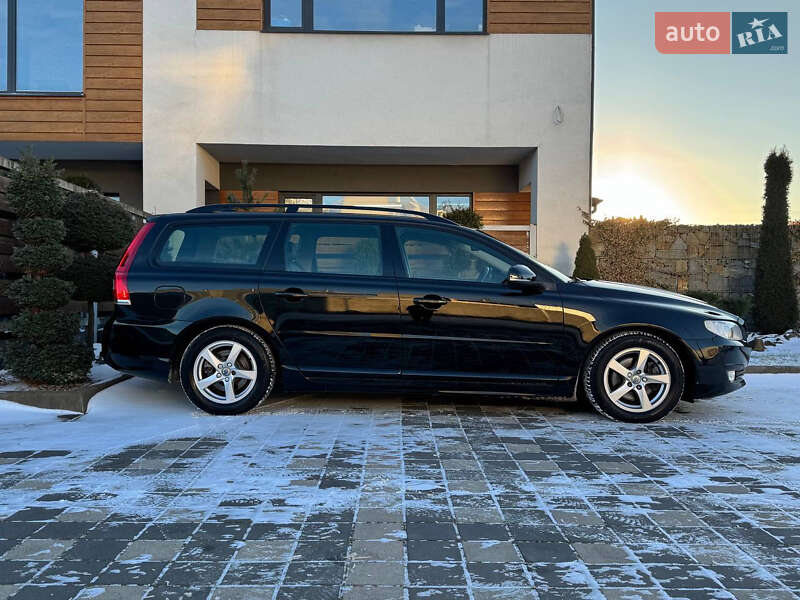 Универсал Volvo V70 2015 в Стрые