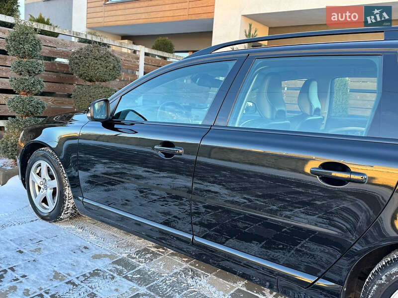 Универсал Volvo V70 2015 в Стрые