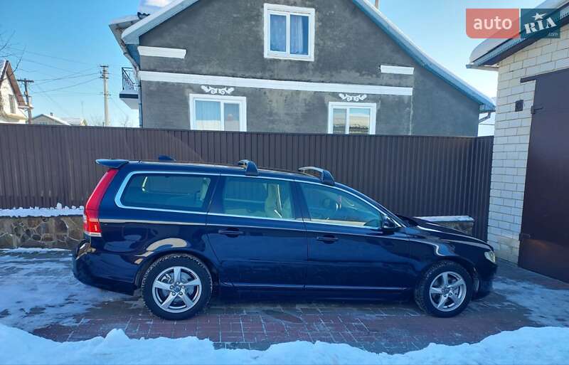 Универсал Volvo V70 2016 в Бродах фото 18 Универсал Volvo V70 2016 в Бродах