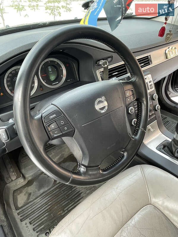 Универсал Volvo V70 2009 в Звенигородке фото 26 Универсал Volvo V70 2009 в Звенигородке