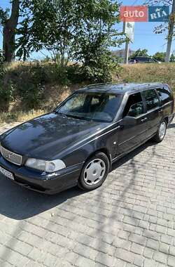 Универсал Volvo V70 1999 в Южном