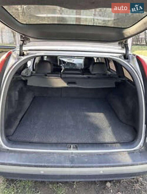 Универсал Volvo V70 2002 в Ивано-Франковске фото 5 Универсал Volvo V70 2002 в Ивано-Франковске