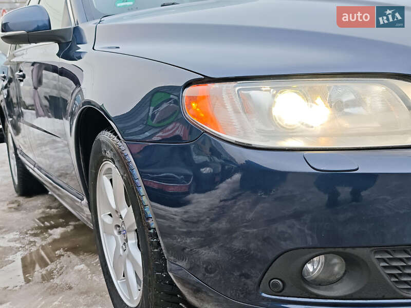 Универсал Volvo V70 2012 в Киеве фото 6 Универсал Volvo V70 2012 в Киеве