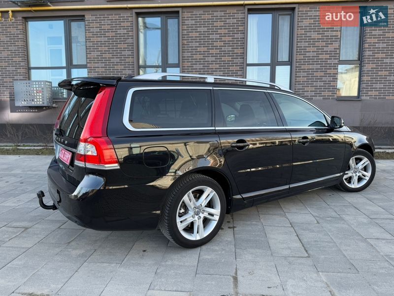 Универсал Volvo V70 2013 в Львове