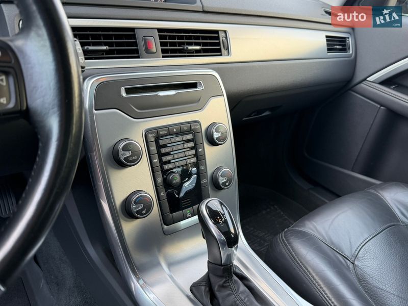 Универсал Volvo V70 2013 в Львове