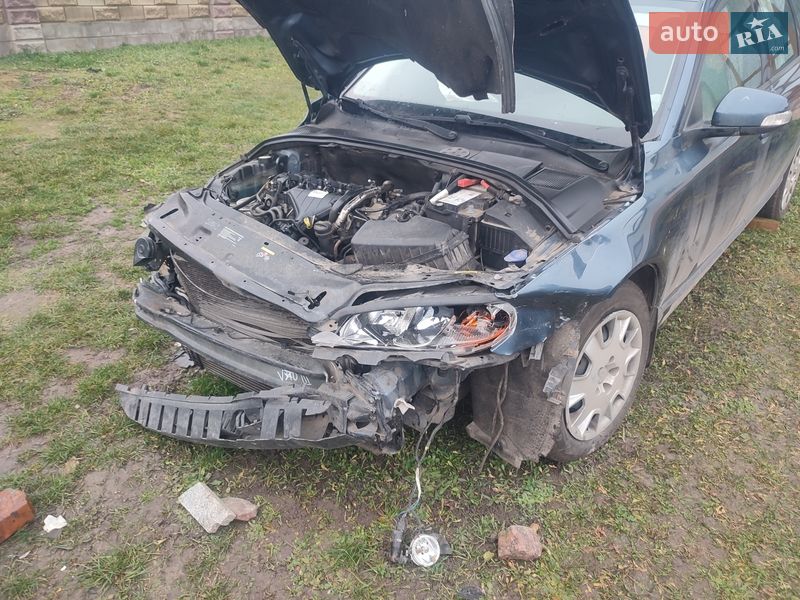 Універсал Volvo V70 2008 в Луцьку