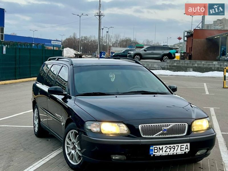 Volvo V70 2004
