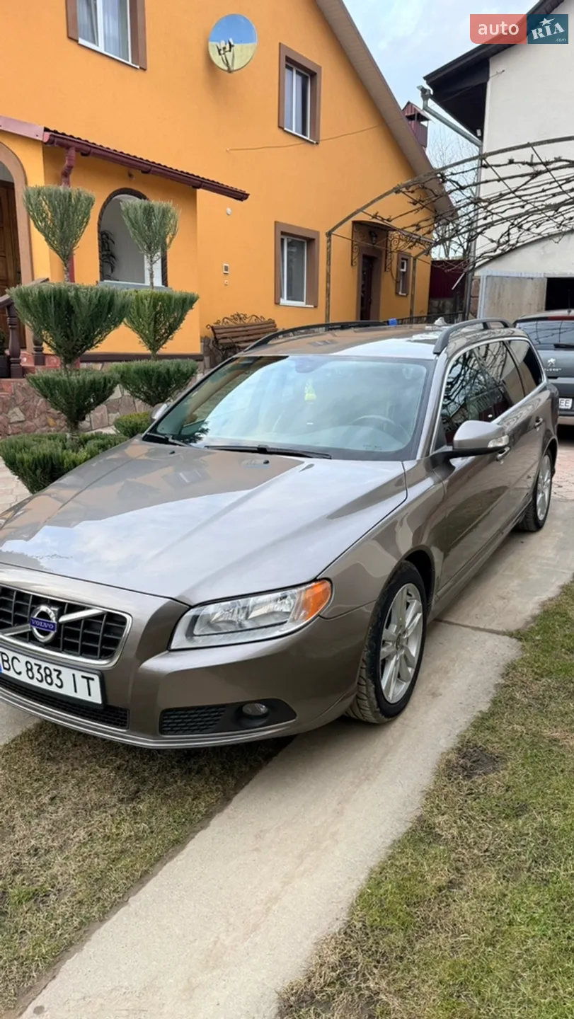 2010 Volvo V70 - мініатюра 4