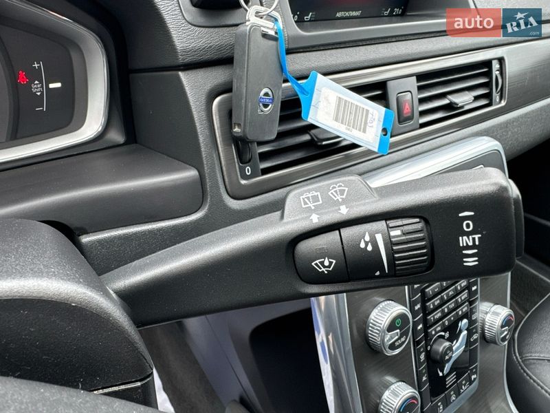 Универсал Volvo V70 2015 в Киеве