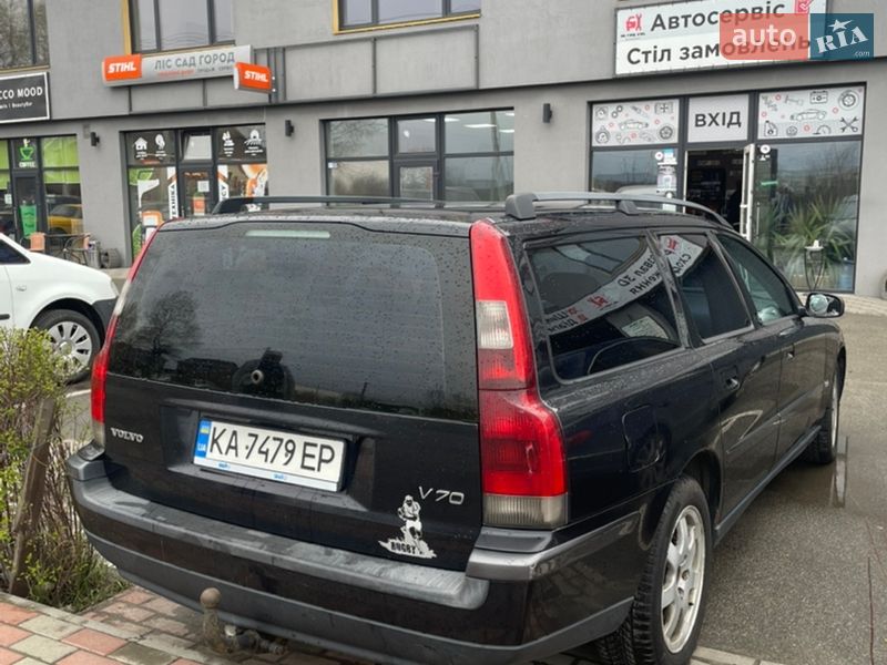 Универсал Volvo V70 2004 в Киеве
