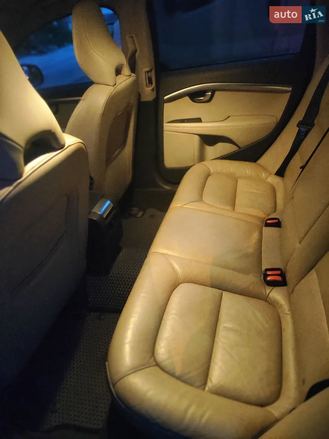 2013 Volvo V70 - мініатюра 27