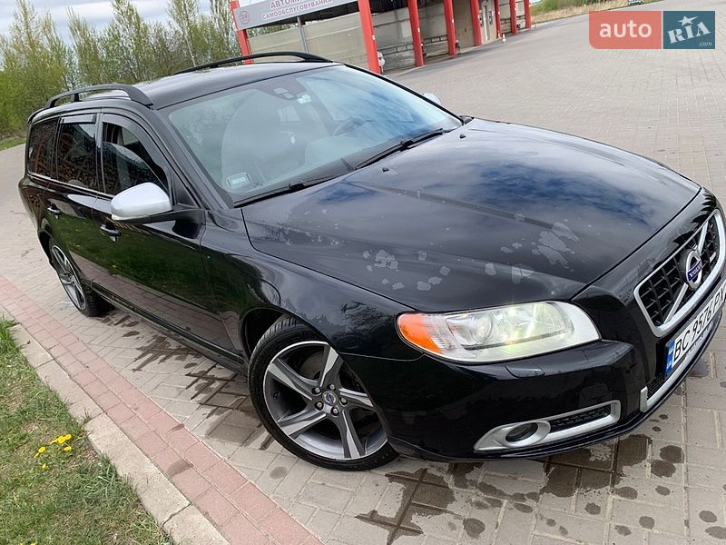 Volvo V70 2012