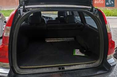 Универсал Volvo V70 2004 в Костополе