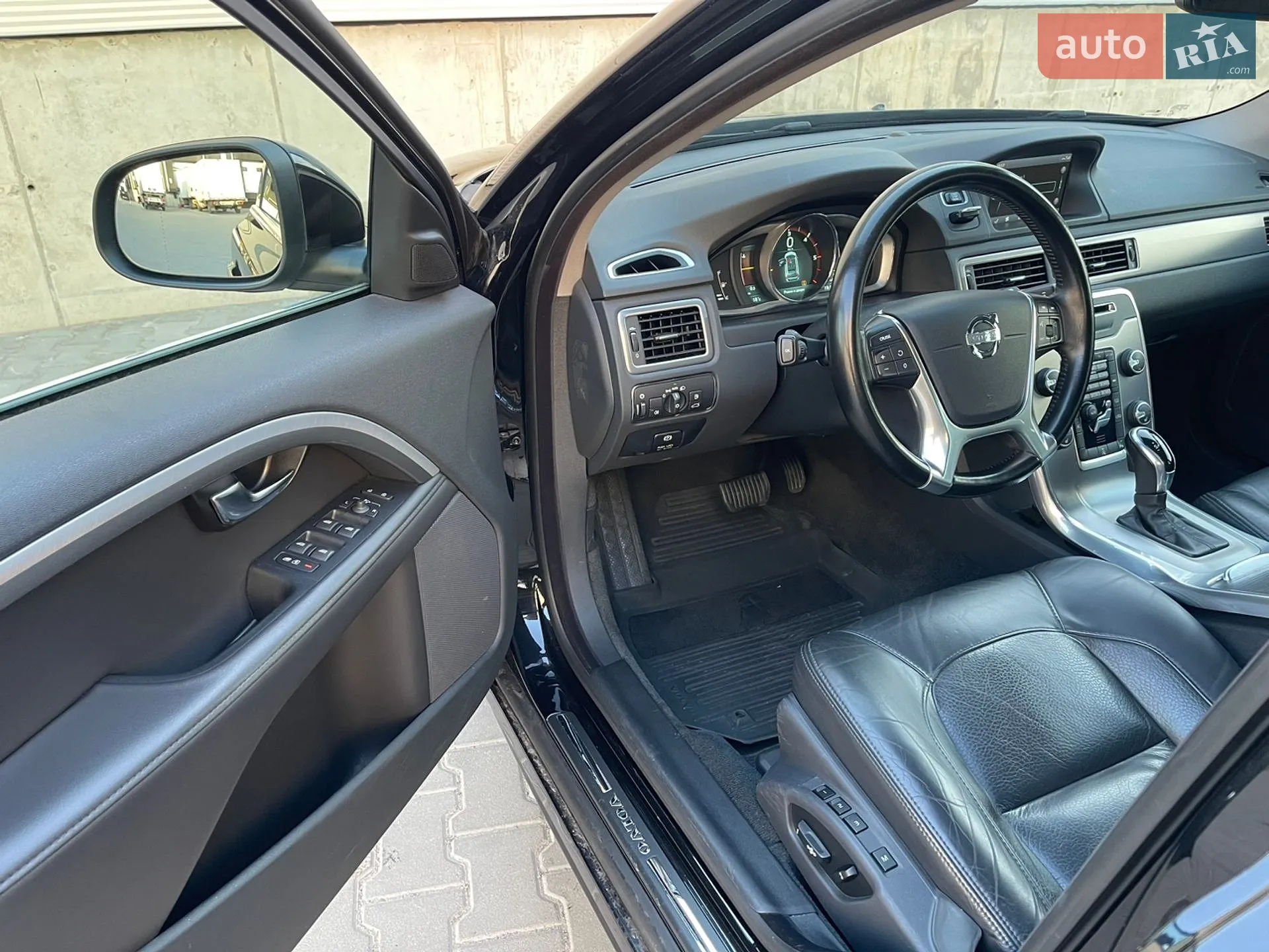 2013 Volvo V70 - мініатюра 30