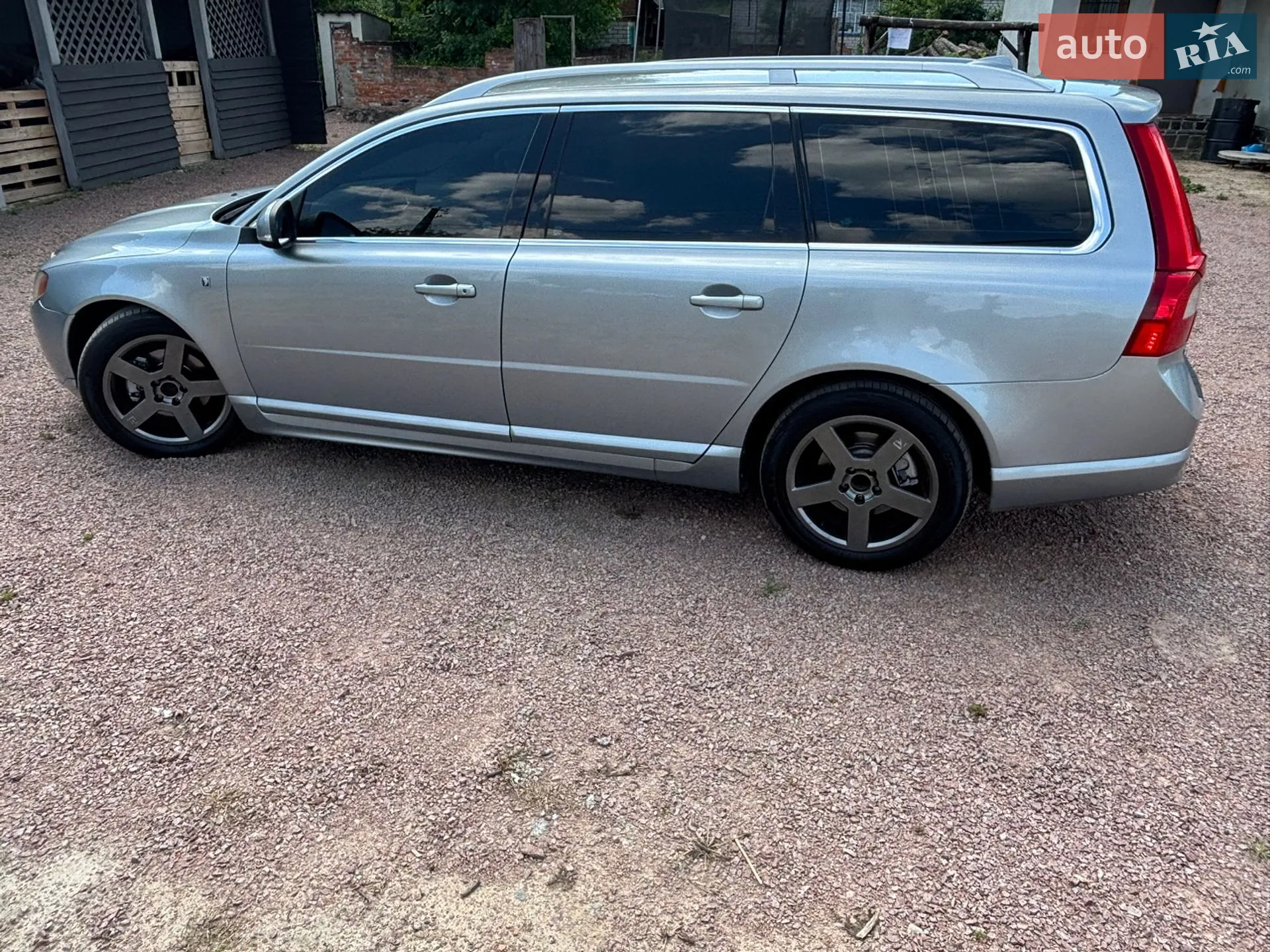 2011 Volvo V70 - мініатюра 4