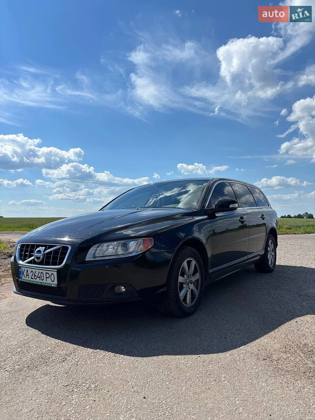 2011 Volvo V70 - фото 1