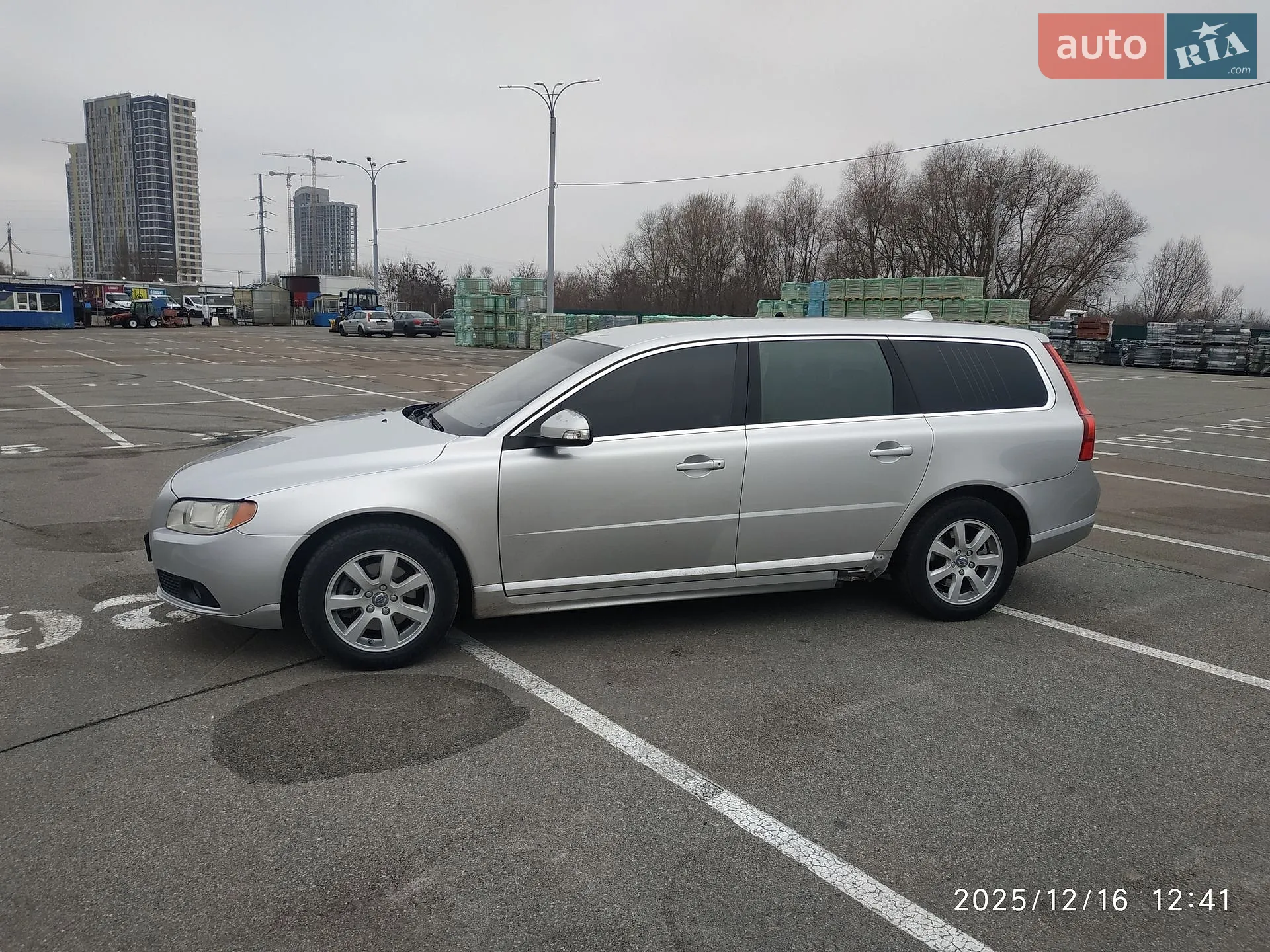 2013 Volvo V70 - мініатюра 4