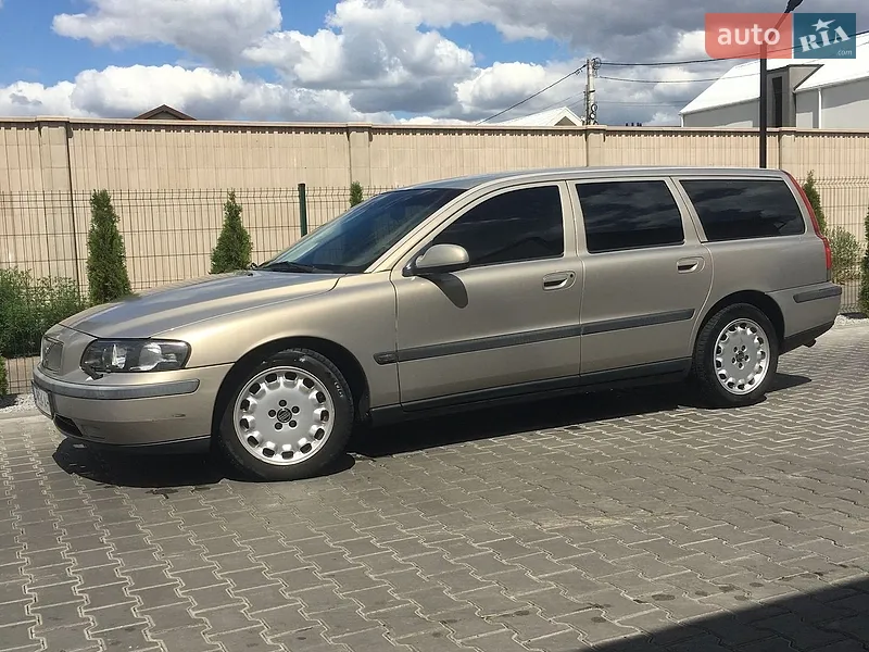Volvo V70
