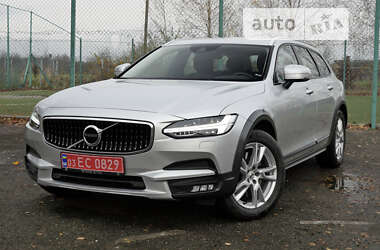 Универсал Volvo V90 Cross Country 2019 в Львове