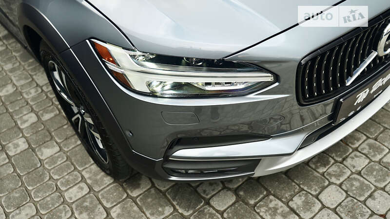 Универсал Volvo V90 Cross Country 2017 в Львове фото 2 Универсал Volvo V90 Cross Country 2017 в Львове