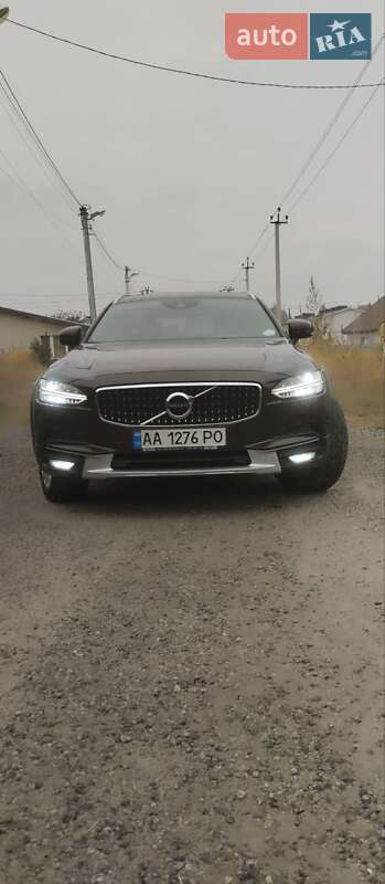 Универсал Volvo V90 Cross Country 2017 в Борисполе