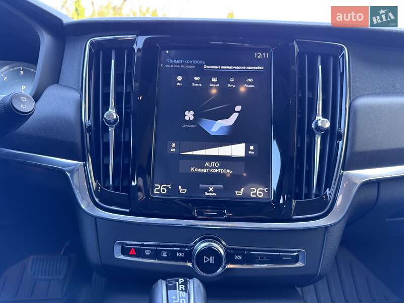 Універсал Volvo V90 Cross Country 2017 в Іршаві