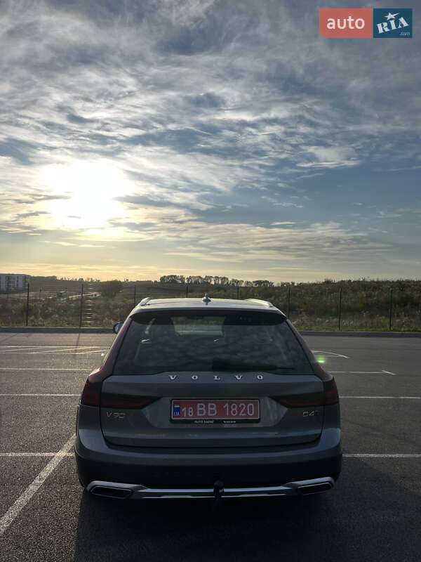 Універсал Volvo V90 Cross Country 2017 в Рівному фото 8 Універсал Volvo V90 Cross Country 2017 в Рівному