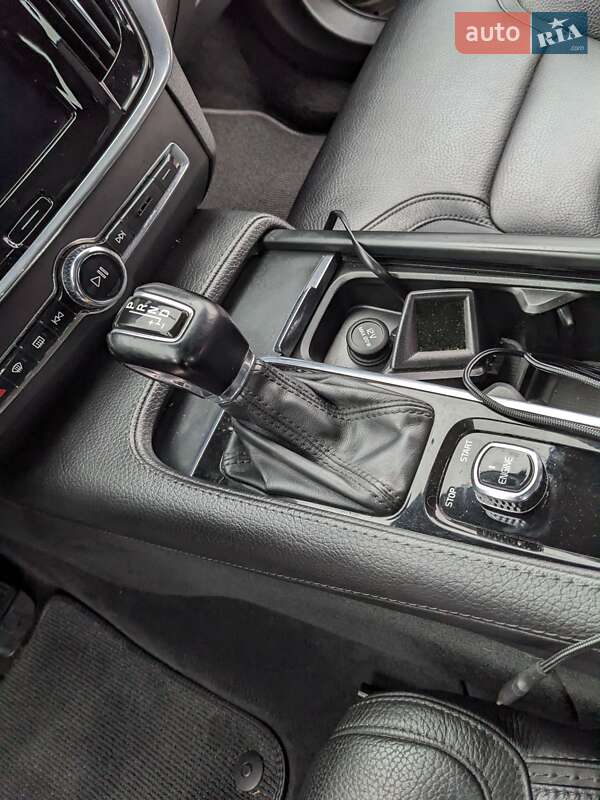 Універсал Volvo V90 Cross Country 2017 в Рівному фото 22 Універсал Volvo V90 Cross Country 2017 в Рівному