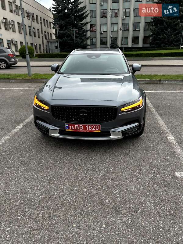 Універсал Volvo V90 Cross Country 2017 в Рівному фото 45 Універсал Volvo V90 Cross Country 2017 в Рівному