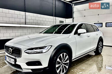 Универсал Volvo V90 Cross Country 2020 в Киеве