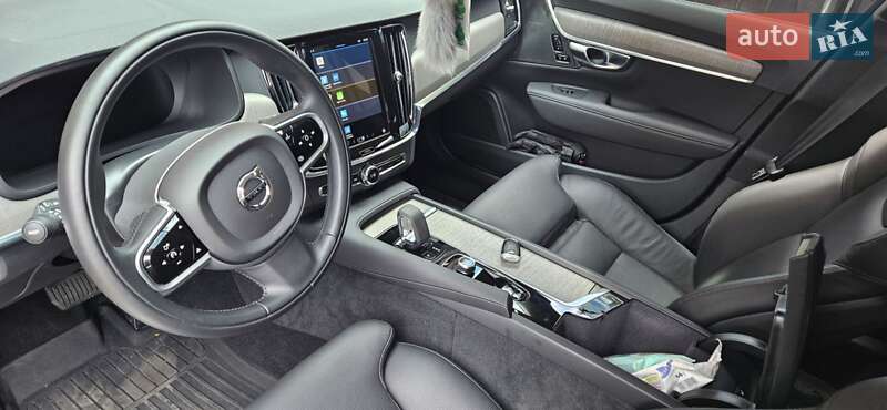 Универсал Volvo V90 Cross Country 2022 в Владимире