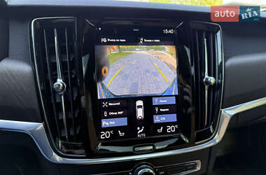 Универсал Volvo V90 Cross Country 2020 в 