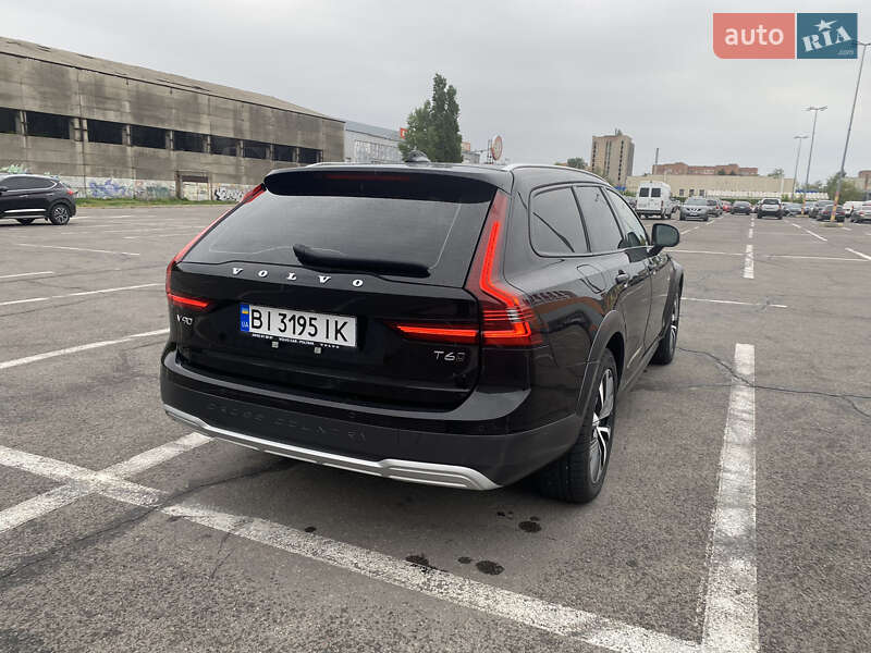 Універсал Volvo V90 Cross Country 2020 в Полтаві