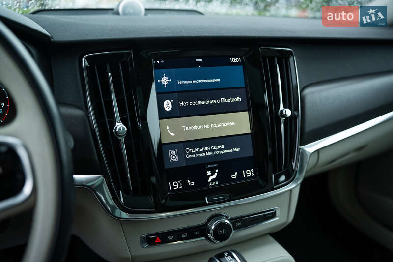 Універсал Volvo V90 Cross Country 2017 в Житомирі