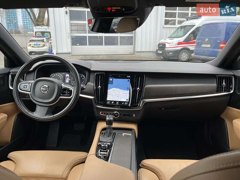 Універсал Volvo V90 Cross Country 2018 в Одесі