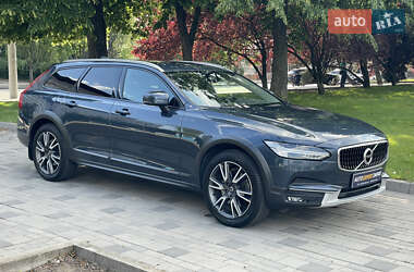Универсал Volvo V90 Cross Country 2018 в Днепре