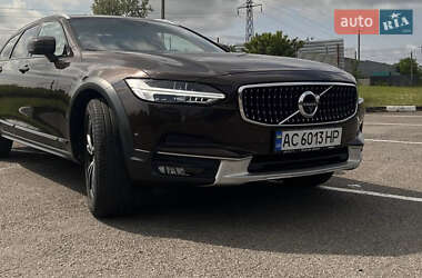 Универсал Volvo V90 Cross Country 2017 в Ровно