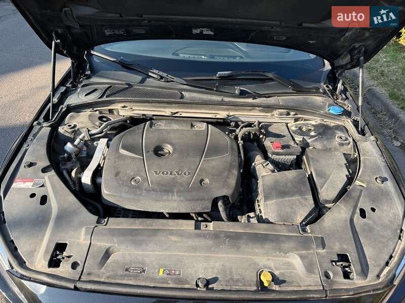 Універсал Volvo V90 Cross Country 2017 в Рівному