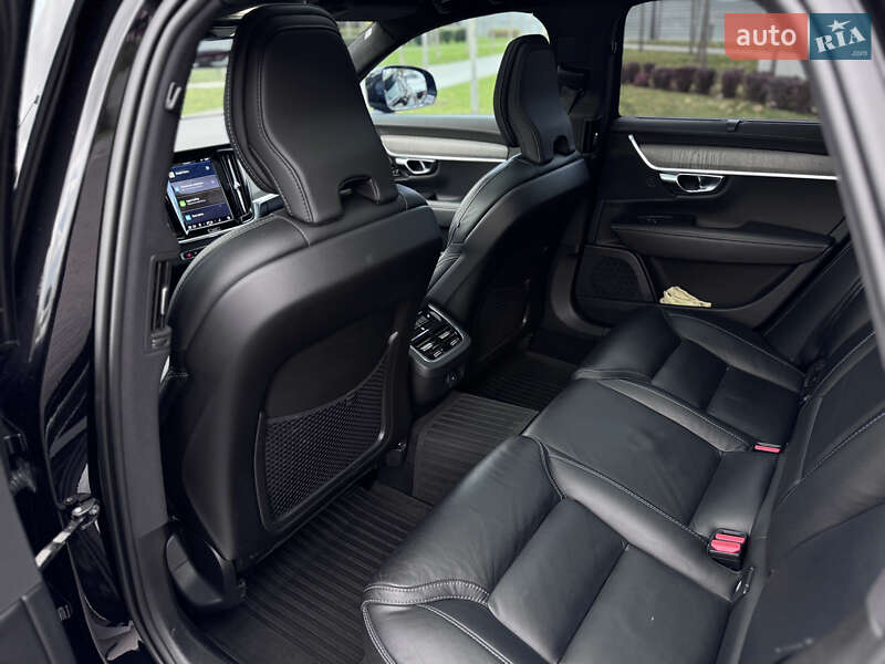 Універсал Volvo V90 Cross Country 2022 в Дніпрі фото 31 Універсал Volvo V90 Cross Country 2022 в Дніпрі