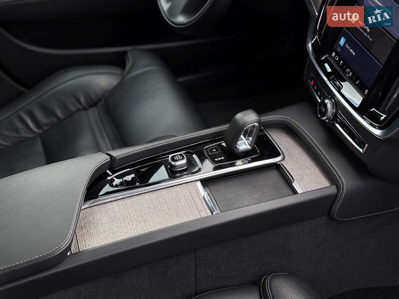 Універсал Volvo V90 Cross Country 2022 в Дніпрі фото 41 Універсал Volvo V90 Cross Country 2022 в Дніпрі